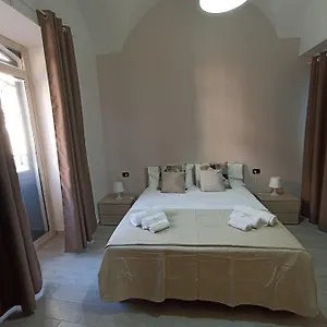  Apartament Vittorio Emanuele House Włochy